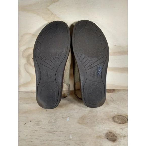 SAS - Comfort Tripad - Sandals - Olive Green - Women's - 8-8.5 - Picture 8 of 10